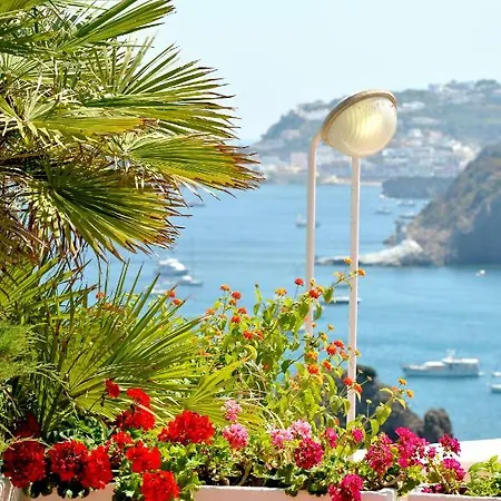 Maridea Casevacanza Le Anfore Willa Ponza