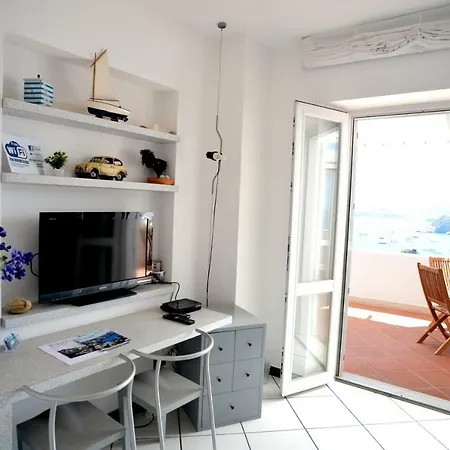 Maridea Casevacanza Le Anfore * Ponza