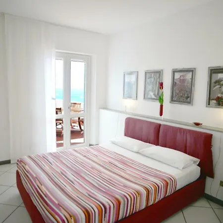 Willa Maridea Casevacanza Le Anfore Ponza